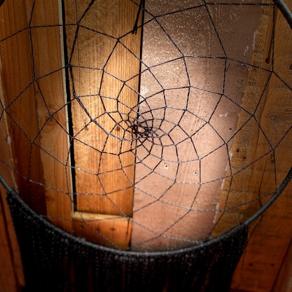 18” handmade dream catcher black with iridescent - Picture 3 of 5